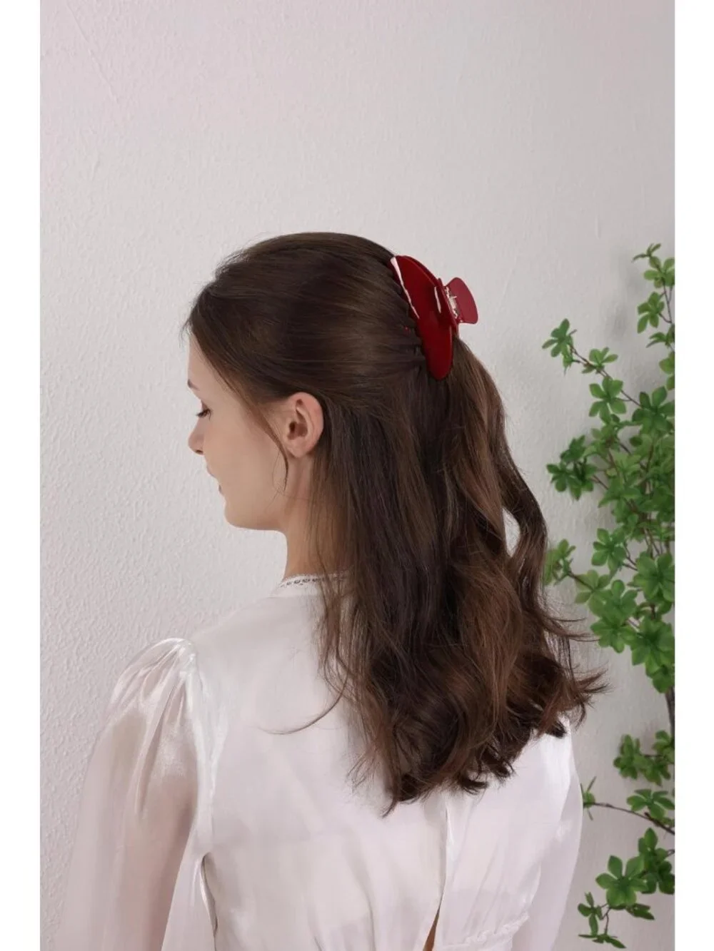 Durable 4-Inch Cherry Red Claw Hair Clips for Fine & Thick Hair - Stylish